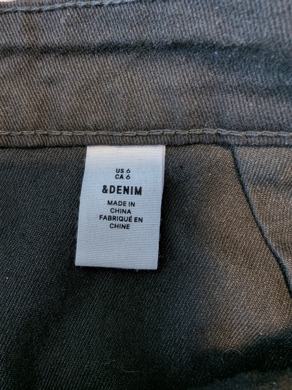 2/$20 H&M Black Denim Mini Skirt with Frayed Hem - Picture 6 of 6